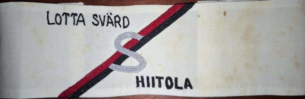Hiitola, hihanauha